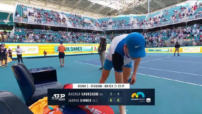 原创6比3和6比4横扫00后辛纳火力全开新科大满贯剑指最后冠军