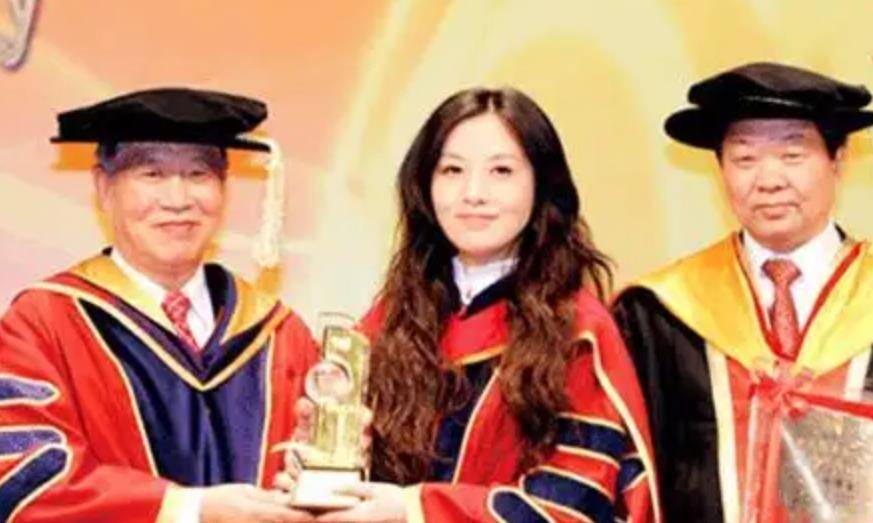 原创香港女富豪纪凯婷30岁时家族资产500亿爱上农村出身的姚尚坤