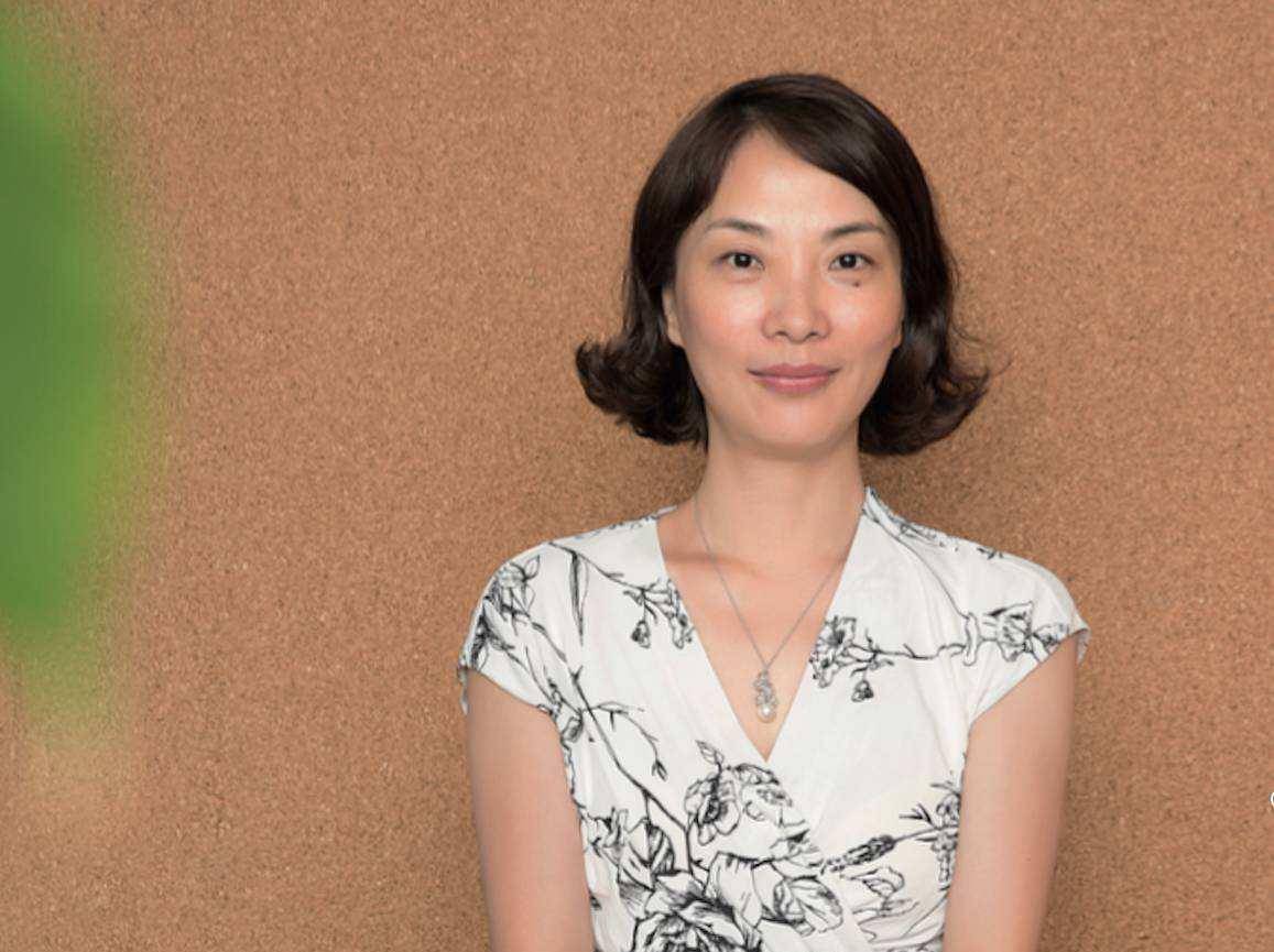 原创童文红阿里的一个小小前台马云分她02的股份如今身价过亿