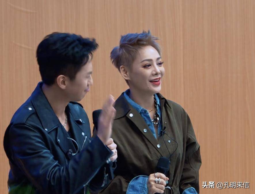 宁静:和姜文传绯闻,25岁嫁给美国前夫,52岁依旧追求自由_纪凌尘_保罗