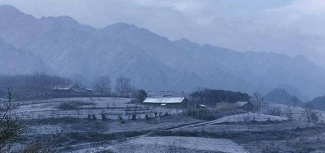 原创原创盲山的震撼女大学生被卖进了深山最终忍无可忍拿起了屠刀