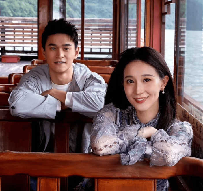 凭挺胸照走红与孙杨结成夫妻体操女神张豆豆疑似已生产