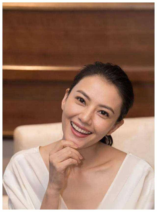 赵又廷综艺喊斗神秦霄贤玩游戏级拿捏高圆圆网友笑翻