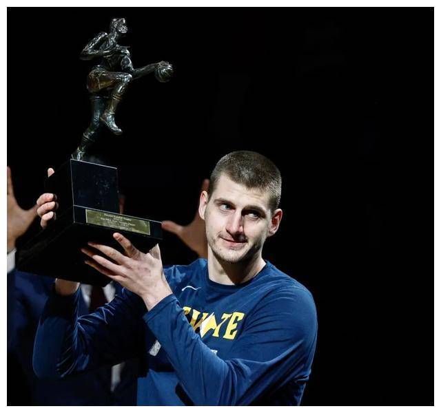 3mvp冠军2次总决赛mvp约基奇下一个传奇历史前十