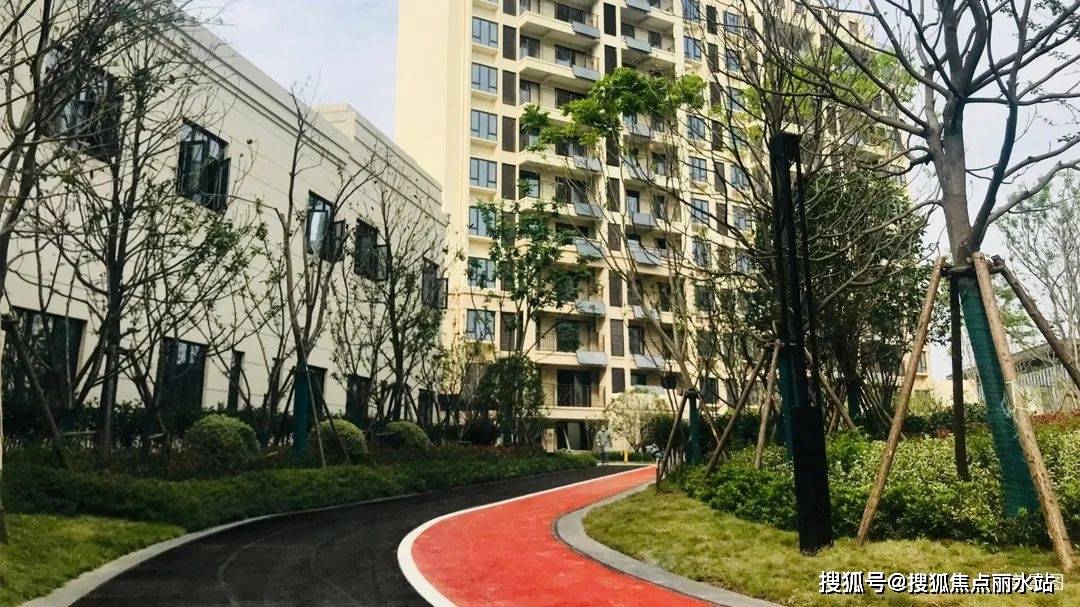 宜昌招商依云水岸售楼处电话4008787098转接5555