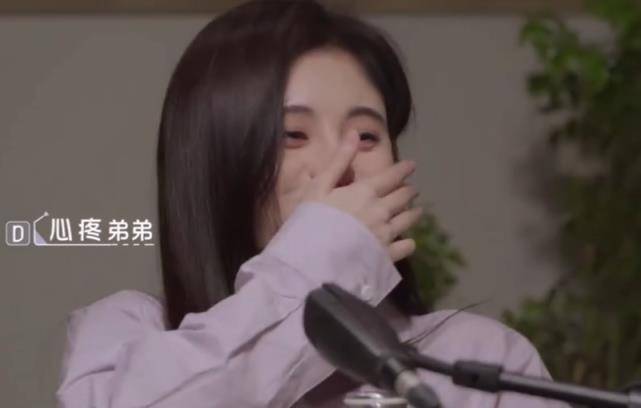 原创千玺被问婚姻难题一脸懵而谁注意鞠婧祎的反应被暖到了