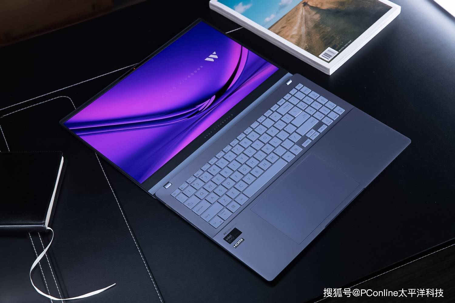 华硕无畏pro15 2024图赏:金属机身质感大升级!夜空蓝配色百看不厌