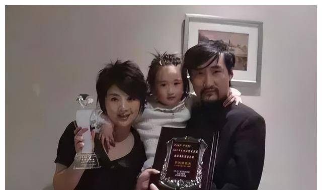 李雪涛有位开饭店赚翻了的明星同学,在聊天中得到启发的小李琳也萌生