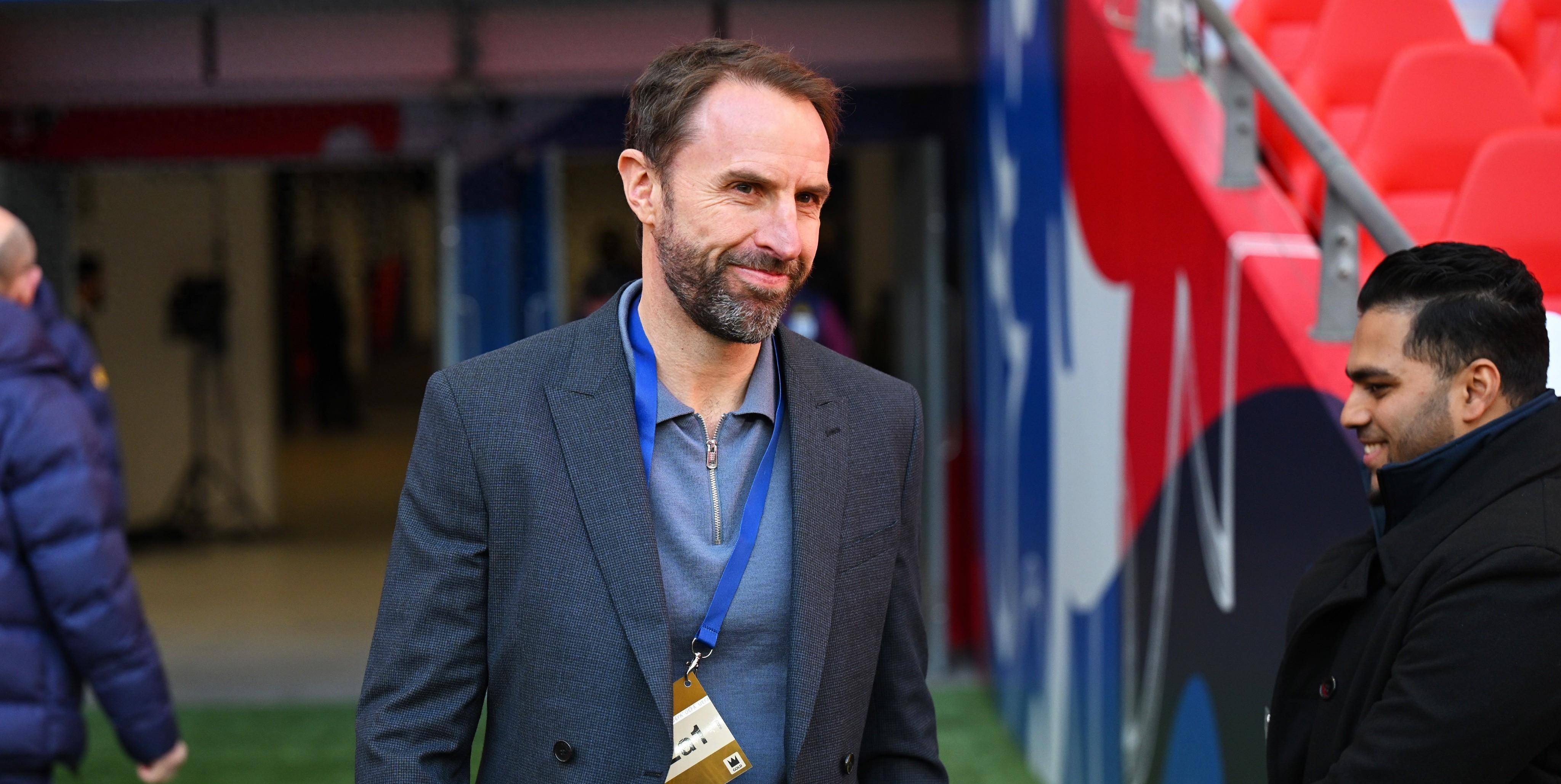 原创索斯盖特正为欧洲杯学德语希望讣告会写我是个像样的家伙