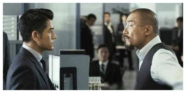 第一次执导就请到了郭富城和梁家辉这些大咖,然后又开启了像《赤道》