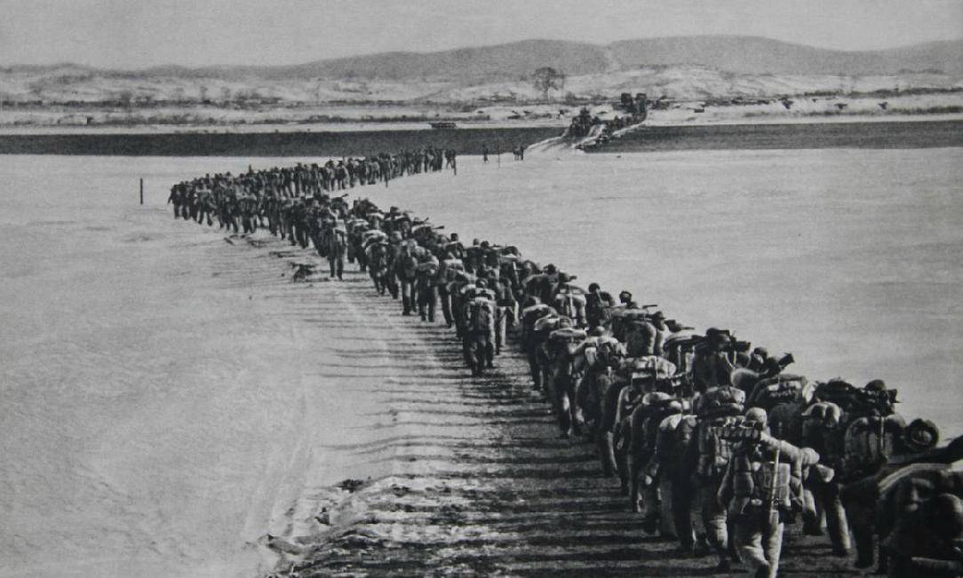 原创谷中蛟阵前叛国投敌致万岁军遭到重创伤亡6700余人