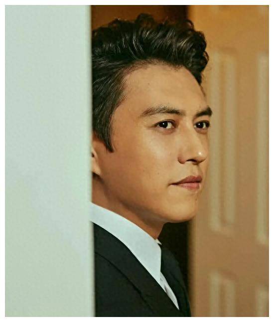 靳东受不了江珊女儿的嫌弃誓言不负离异的李佳