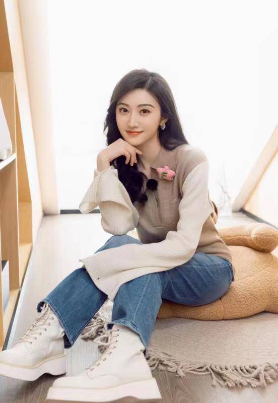 原创邻家女孩子景甜博客时代火起来的女主