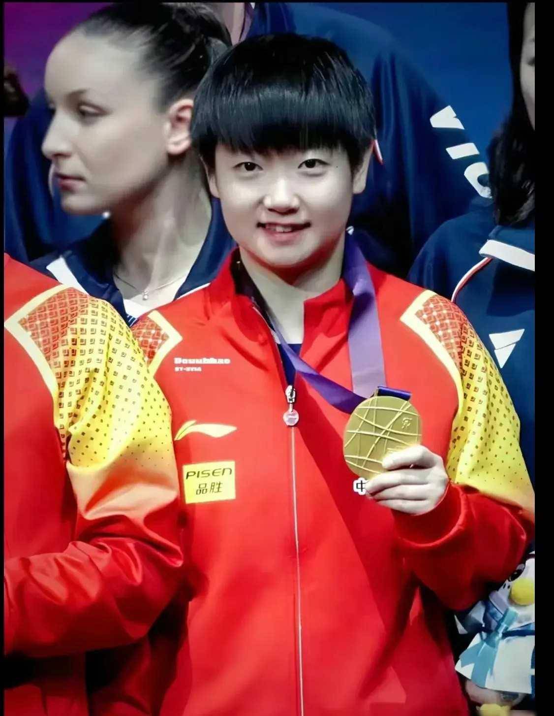 原创您是对奥运冠军孙颖莎感兴趣还是对喜欢打乒乓球的孙颖莎感兴趣