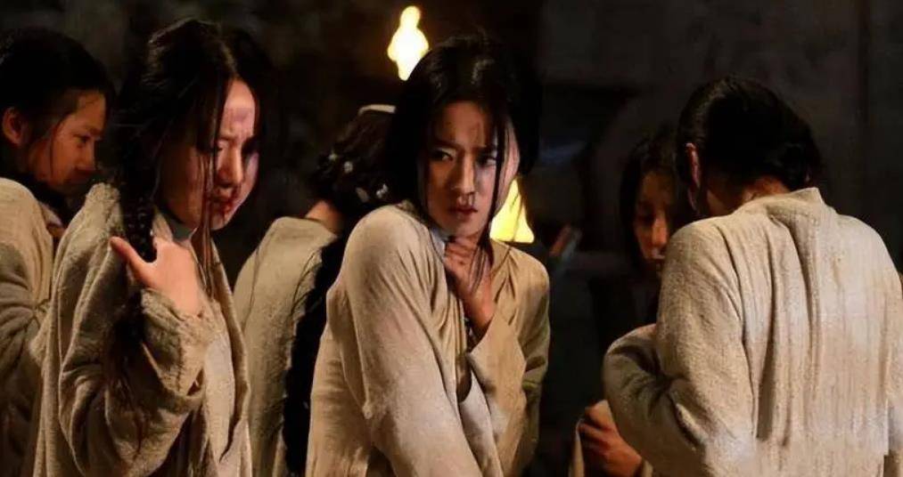 此人15岁当太子,逍遥10年死活不登基,被父亲打晕后强行抬上皇位_赵佶