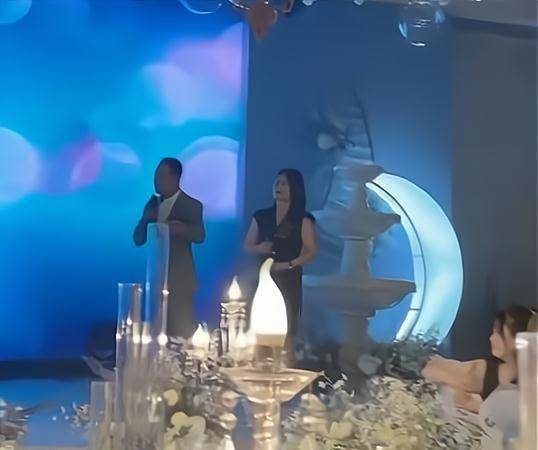 张中维儿子大婚,师兄弟悉数到场,闫学晶担任证婚人_宋晓峰_张小伟_赵