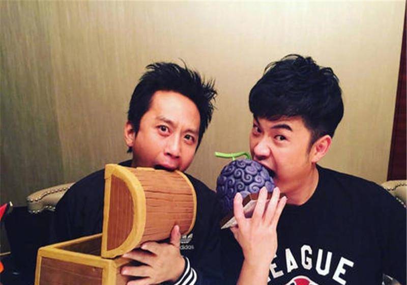 邓超42岁了鹿晗陈赫为其送上祝福与孙俪结婚12周年依旧甜蜜