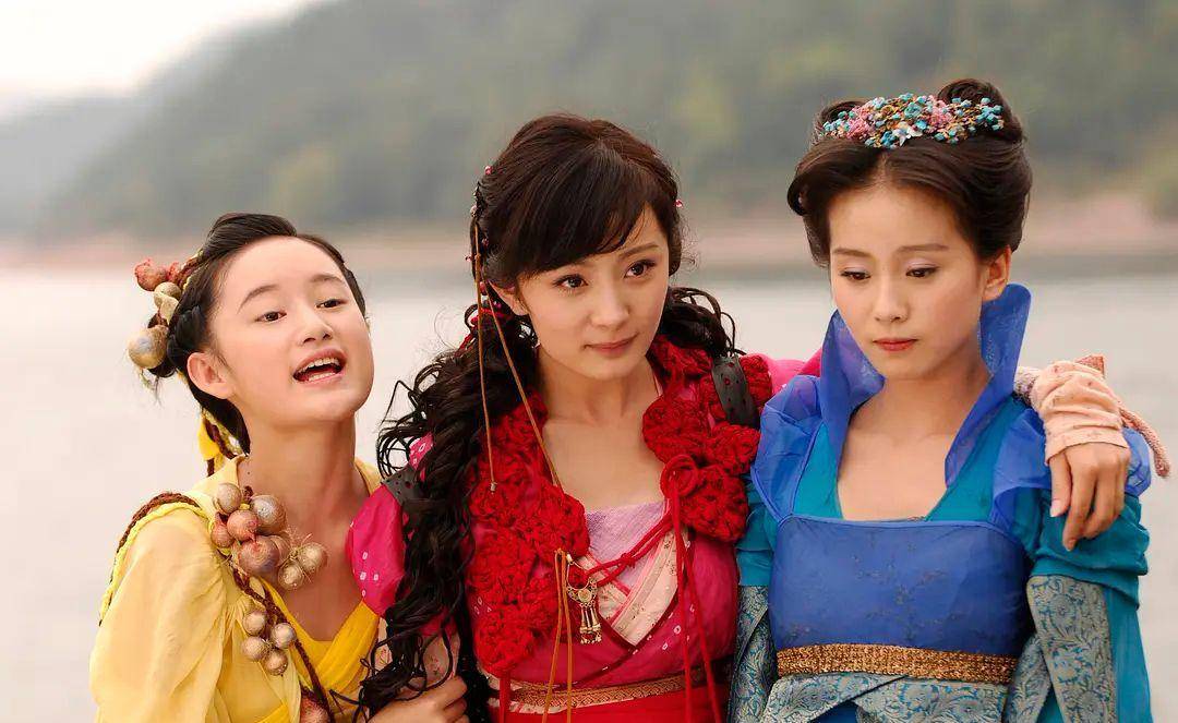 原创毁容仙姬郭晓婷踩葡萄上热搜演技力压主角多年来却一直作配