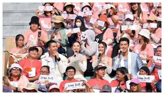 泰国三台54周年台庆盛典泰剧情侣秀恩爱两代名门绅士亲子相认