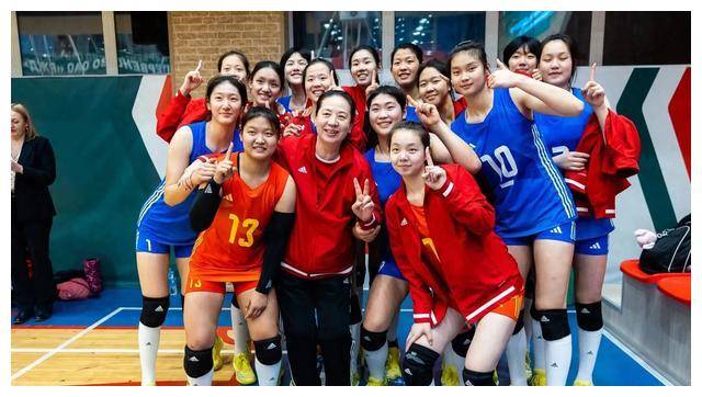 原创崭新青训名单现世4位排二代亮相施海荣爱女赫然其中