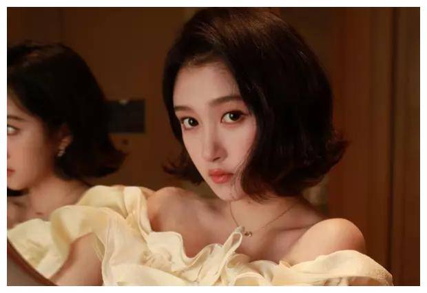 关晓彤颜值与演技并存华语新生代演员魅力无限