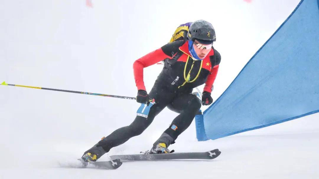 滑雪登山作为1924年首届冬奥会正式项目,在此后百年间几经调整,在阔别