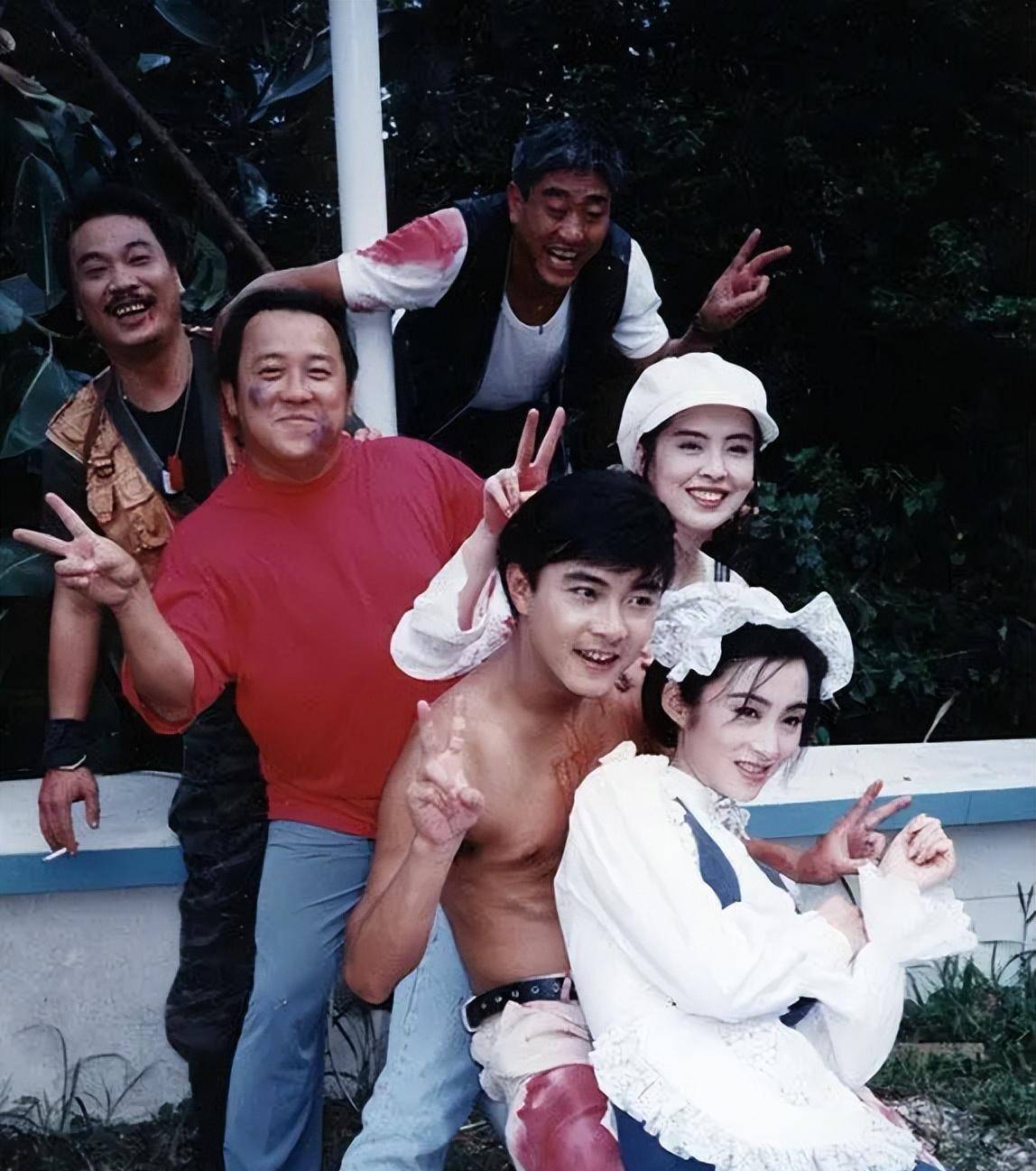 20年过去了,说要帮柯受良养妻儿的刘德华曾志伟,履行承诺了吗?