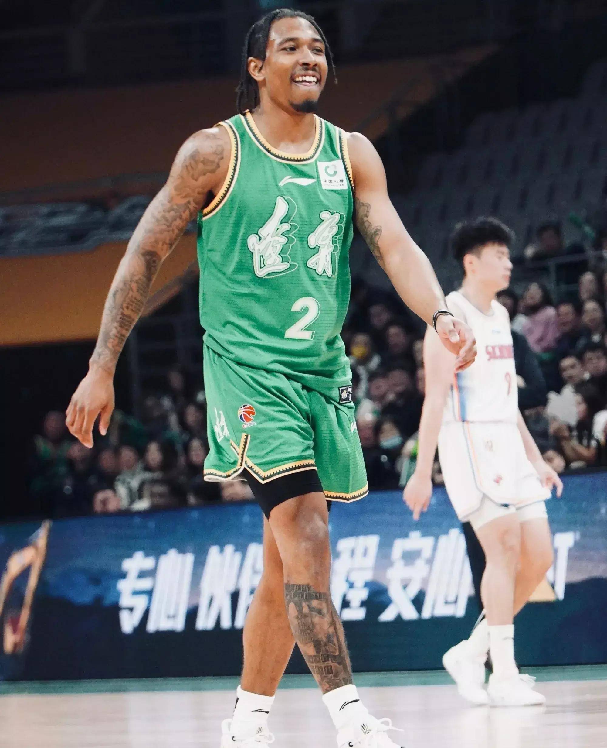 确认退货!亚当斯消极态度惹怒杨鸣,战新疆成其cba谢幕之战