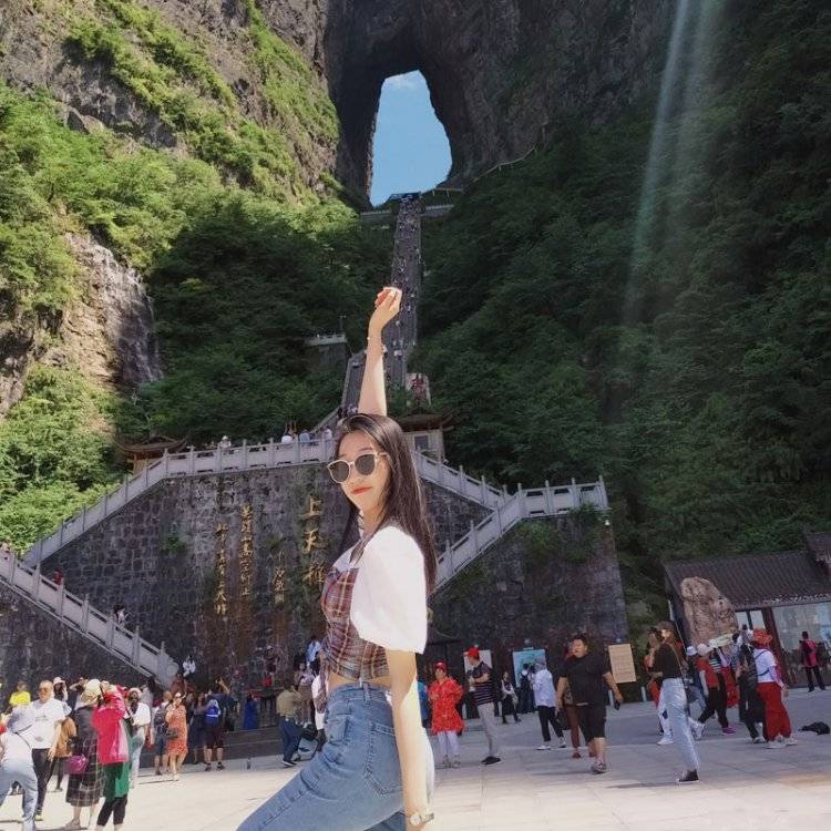 去湖南张家界天门山凤凰古城芙蓉镇旅游怎么玩省钱 看完省钱20%_风景