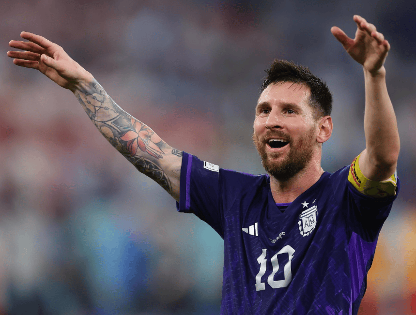 冲上热搜梅西世界杯夺冠照重返央视风波结束美洲杯有望转播