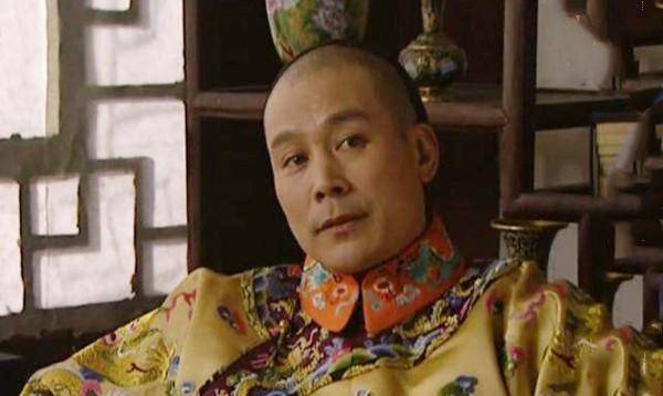 历史上的太子胤礽绝非昏庸之辈一件小事断掉了其继位可能