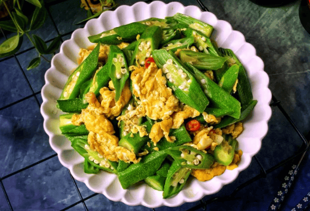 糖尿病食谱秋葵炒鸡蛋
