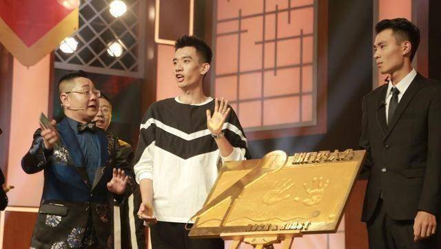 原创原创脱口秀大会5中庞博斩获年度第五名真诚的人会一直发光