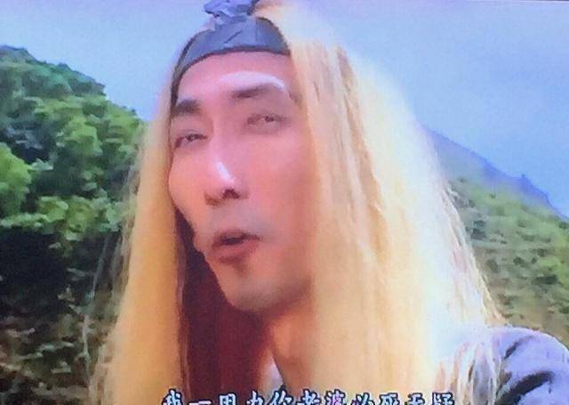 《鹿鼎记》的胖头陀属神龙教五龙门下,是一个又瘦又高的角色,听名字