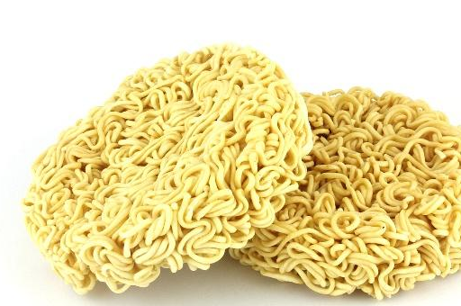 准备坐火车的你还在买泡面吗为什么不尝试一下其他的食物呢