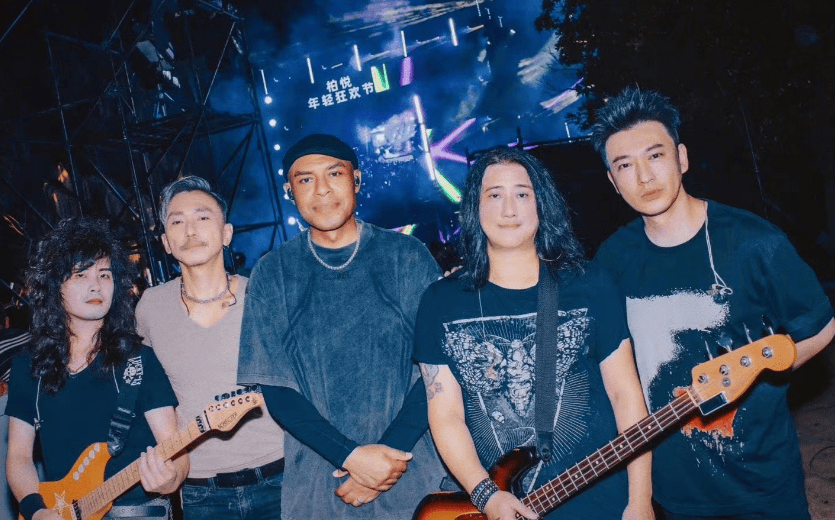 倒计时25天信乐团2024上海演唱会最摇滚的旋律唱出最伟大信仰