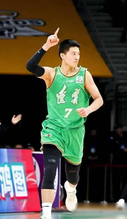 cba顶级射手面临困境,球迷表示关注_赵率舟_比赛_张宁