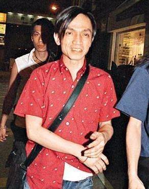 原创香港清纯女星被邻居妻子要求三人同居邻居曾给刘德华设计发型