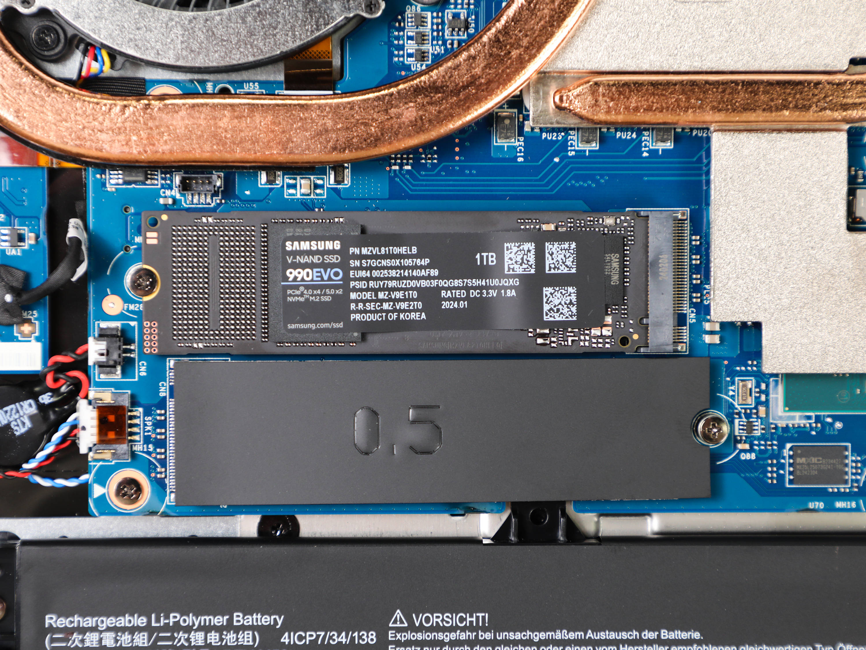 三星990evo图赏支持pcie50单面颗粒适合笔记本扩容