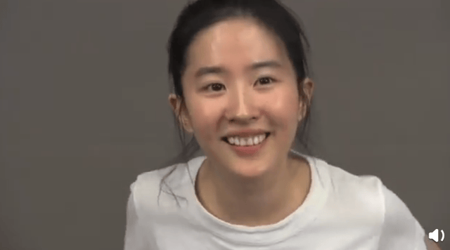 刘亦菲生图曝光,无美颜无滤镜,您的天仙下凡请接好!_路人_写真_角色