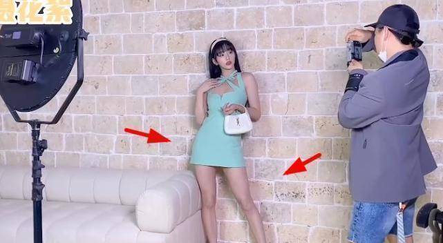 原创孔雪儿拍摄未ps照片曝光手臂微胖腿也不细真实的104斤