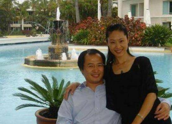 原创于文华28岁爆红分手后遇到真爱和徒弟传绯闻56岁仙气飘飘