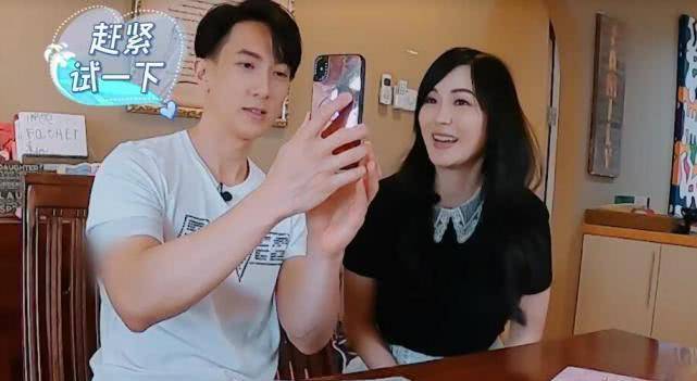 原创林丽吟穿中式礼服温婉大气看到吴尊穿上的效果男粉都要心动了