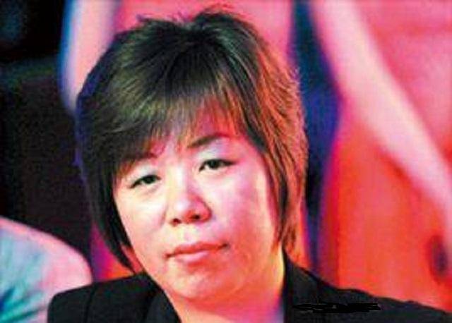 由于年龄小学历又低,王来春只能从事一些不起眼的流水线工作.