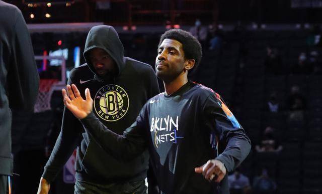 原创原创19分21板丑媳妇终于熬成婆恭喜你了卡佩拉升级为球队2当家