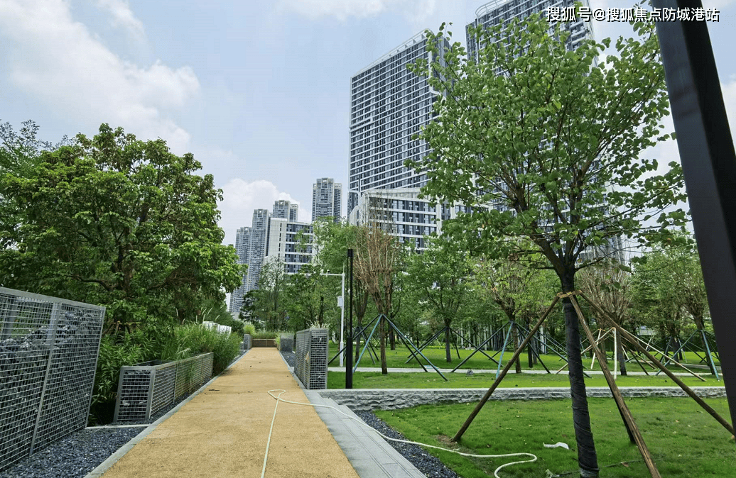 越秀星汇海珠湾售楼处电话→星汇海珠湾楼盘详情/海珠湾最新户型/房价