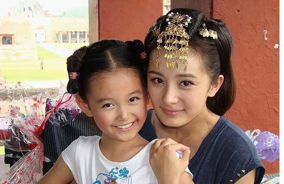 原创原创00后小花赘婿中的颜值担当你对蒋依依了解多少