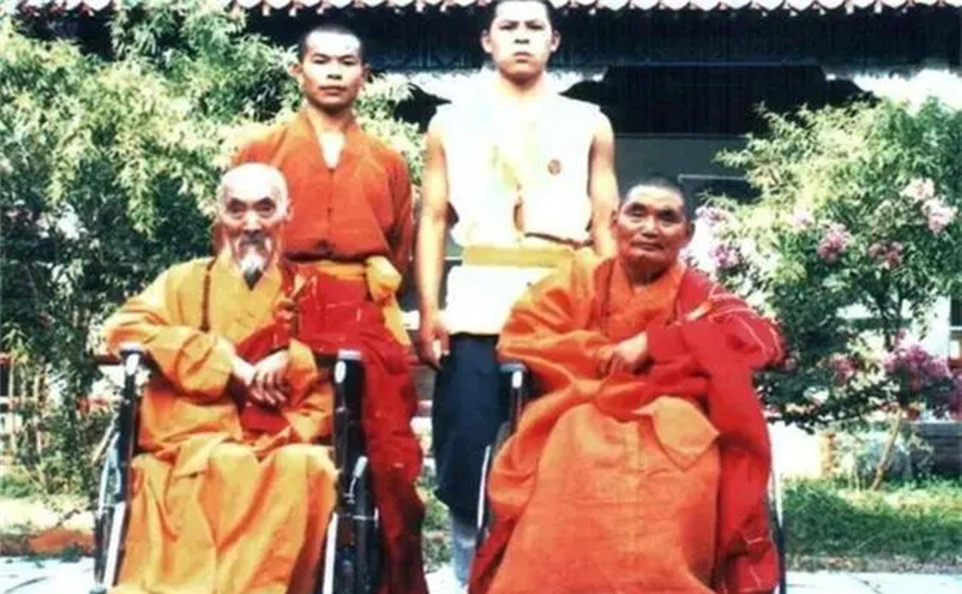 原创12岁出家为僧63岁担任少林寺住持武功盖世被称少林拳王