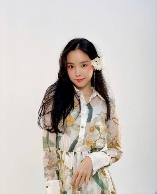 原创19岁清纯26岁成熟,养成系美女孙娜恩一直保持巅峰