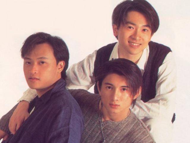 02也正是由于这次入伍,使得陈志朋在娱乐圈的发展与吴奇隆,陈志朋拉开